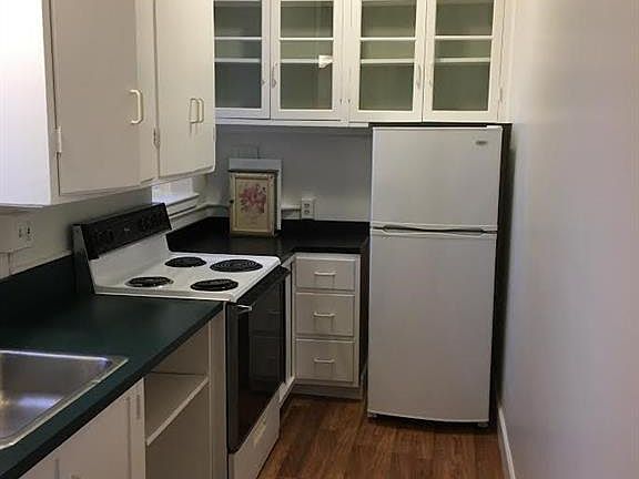 5th image of 800 W Ferry St APT 10C