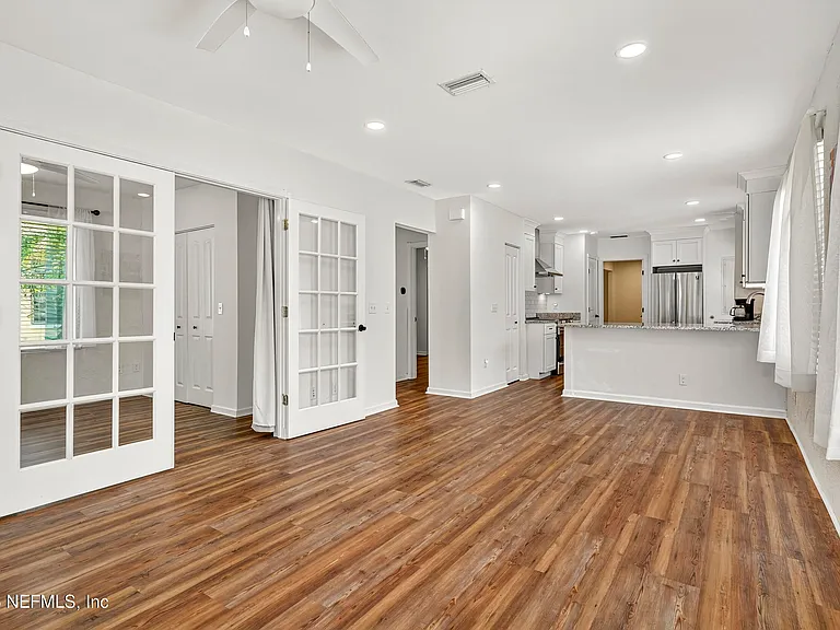 170 Twine St — Photo 10