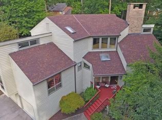 11951 Paulmeadows Dr, Cincinnati, OH 45249
