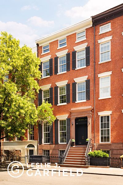 1st image of 111 Waverly Pl