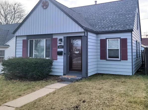 3657 South 18th STREET, Milwaukee, WI 53221