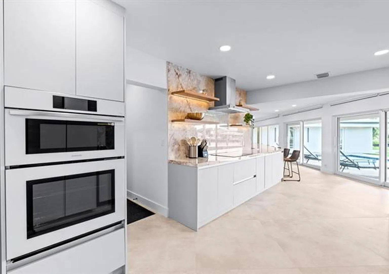 1725 NE 23rd Ave # 1725, Fort Lauderdale, FL 33305 — Photo 1