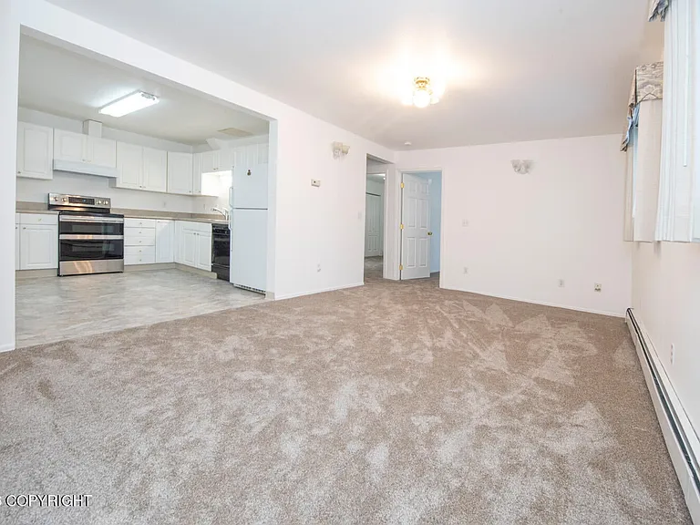 3105 Willow St #2 — Photo 8