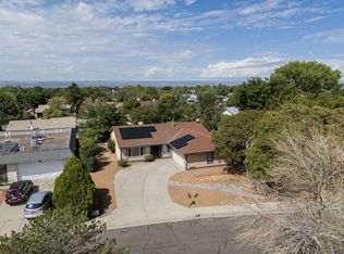 3825 Westerfeld Dr NE, Albuquerque, NM 87111