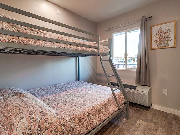 2nd image of 1315 Morena Blvd #7
