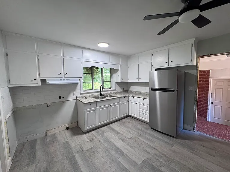 3223 Hines Chapel Rd — Photo 3