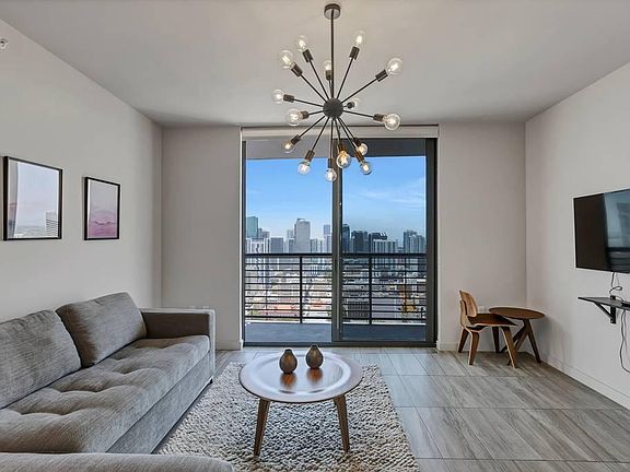 2nd image of 798 NE 1st Ave #3307