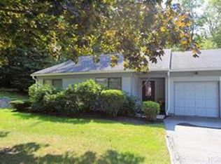 138 Flintlock Way #A, Yorktown Heights, NY 10598