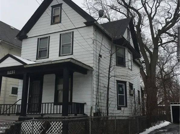 1849 Niagara Ave, Niagara Falls, NY 14305