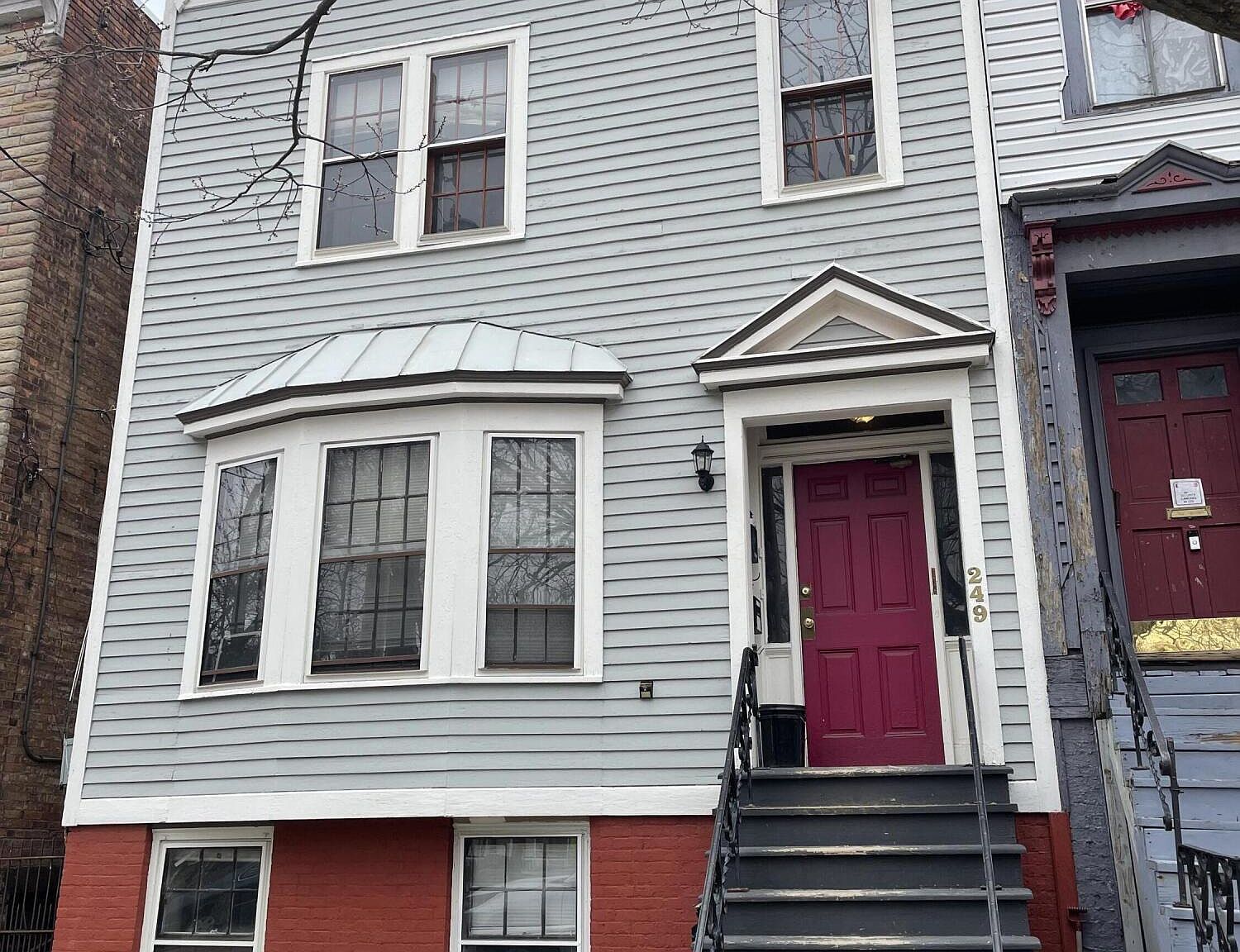Zillow's Local Insider: Discover Albany's Best Kept Real Estate Secrets