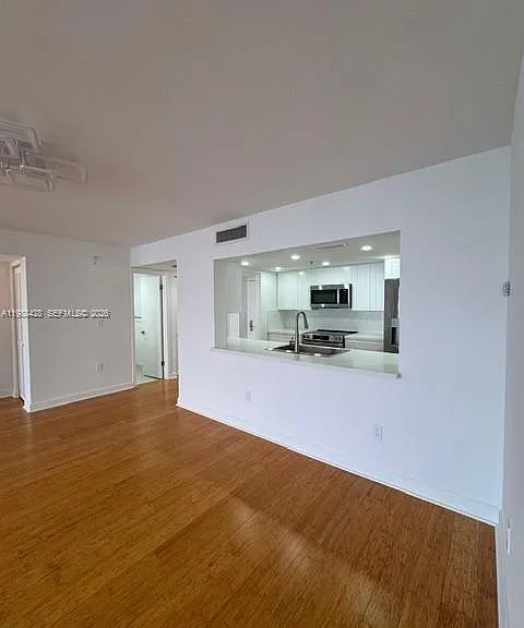 801 N Venetian Dr #1103 — Photo 13