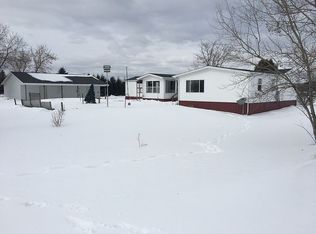 5735 W Sterling Rd, Sterling, MI 48659