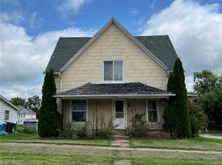 308 E 2nd St, Mechanicsville, IA 52306
