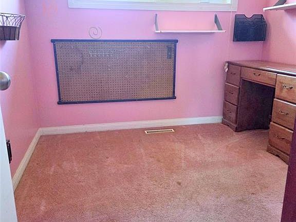 3rd image of 73 Canwood CRESCENT