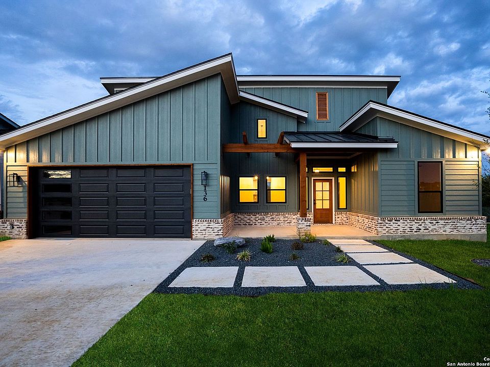 1st image of 136 WOODBRIDGE COURT