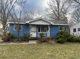 945 S 27th St, Saginaw, MI