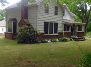 25723 McKenzie St, Dowagiac, MI 49047