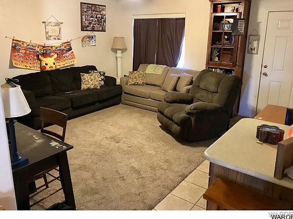 2nd image of 3820 Chemehuevi Blvd