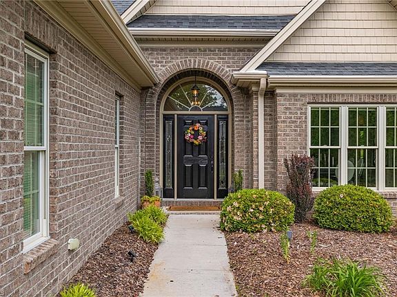 4th image of 2244 Cambridge Oaks Dr