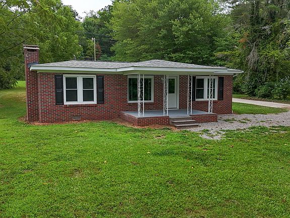 4th image of 2292 Blacksnake Rd