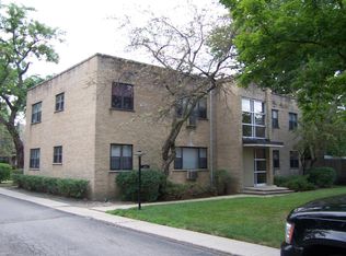 1139 Deerfield Rd #1141-1A, Deerfield, IL 60015