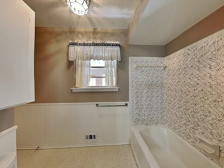 13630 Willow Bend Rd — Photo 15
