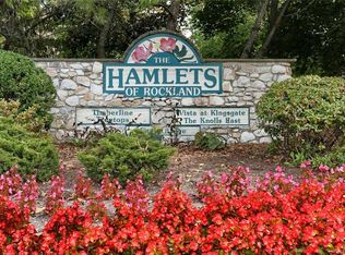 22 Oxford Ct, Nanuet, NY 10954