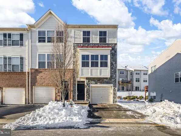 400 Woodstream Cir #32140, Stafford, VA 22556