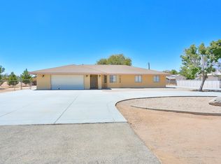 15620 Dakota Rd, Apple Valley, CA 92307