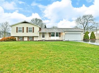 4294 Allenwood Dr SE, Warren, OH 44484