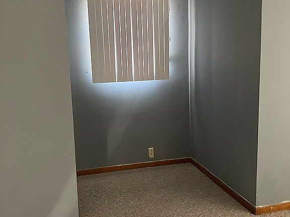 3rd image of 4956 N Church St