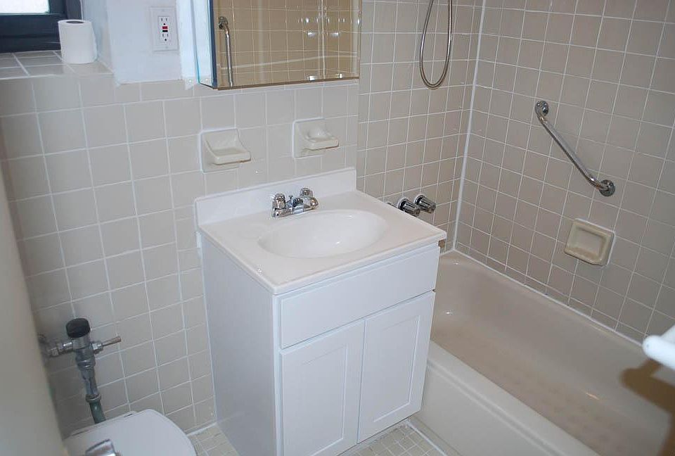 1st image of 7520 Bell Blvd APT 3C