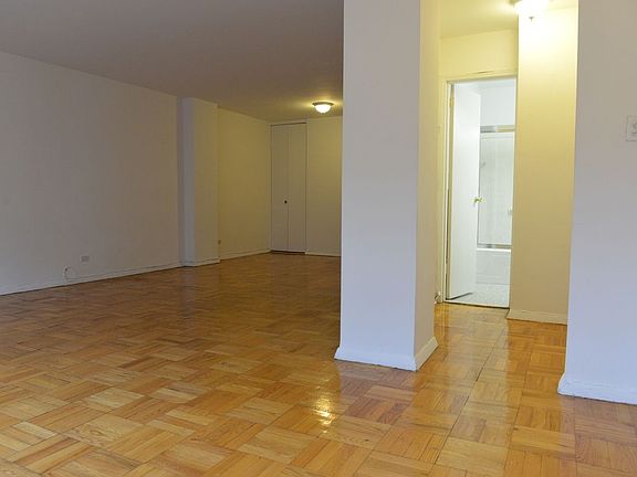 3rd image of 350 E 52nd St APT 5J