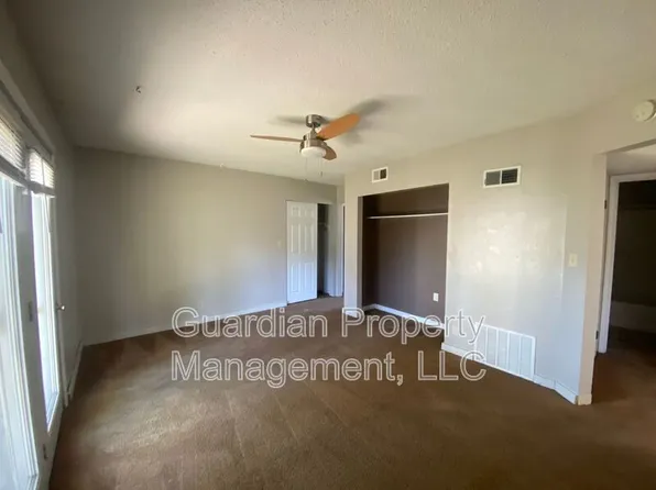 523.5 W 8th St, Maryville, MO 64468