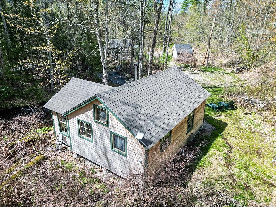 7th image of 2158 Village Road