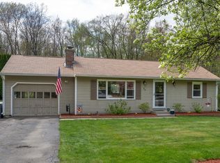 34 Coleman Rd, Southampton, MA 01073