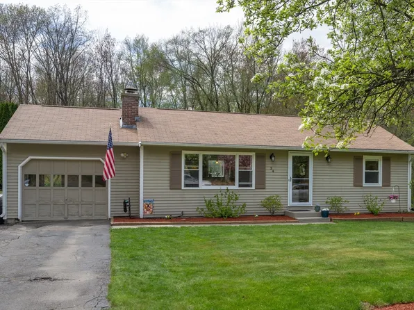 34 Coleman Rd, Southampton, MA 01073