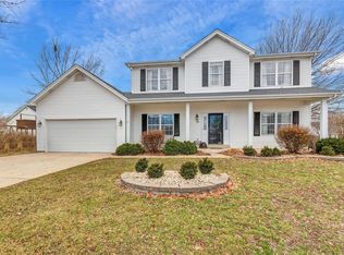 18 Coachlight Sta, Saint Peters, MO 63376