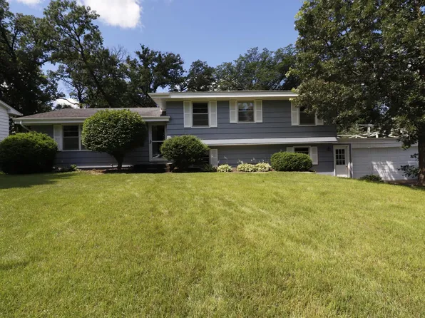 5043 Overlook Cir, Bloomington, MN 55437