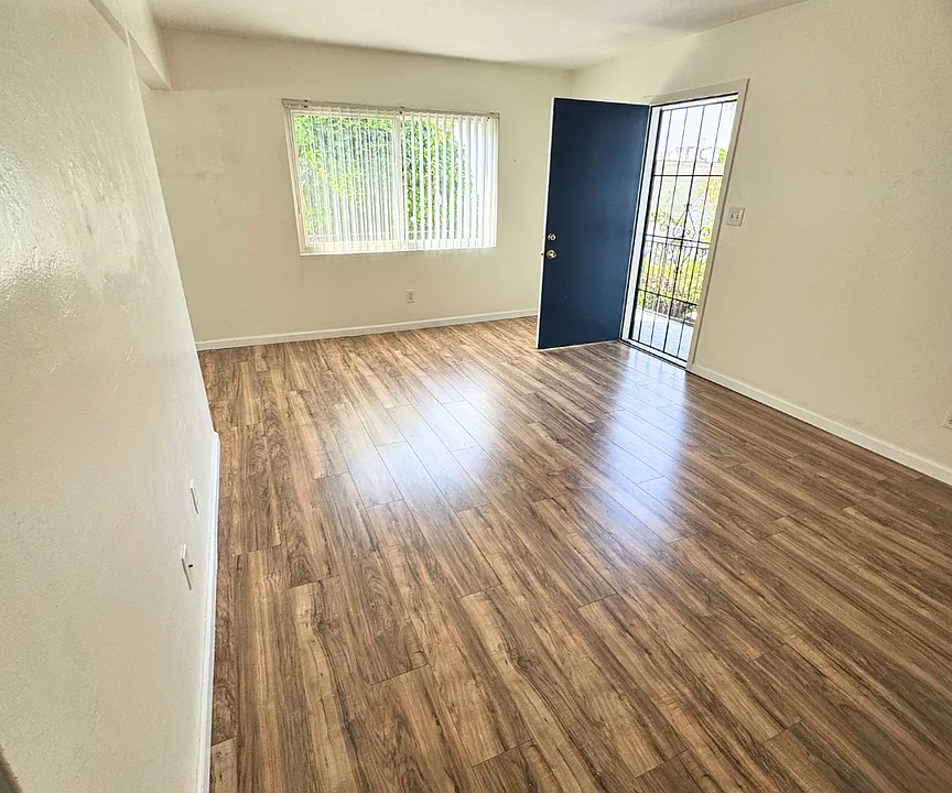 2424 24305 India Street 2429 2435.5 Kettner Blvd