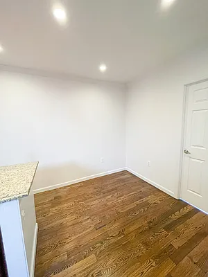 Rented by Urban Real Estate Inc | media 8