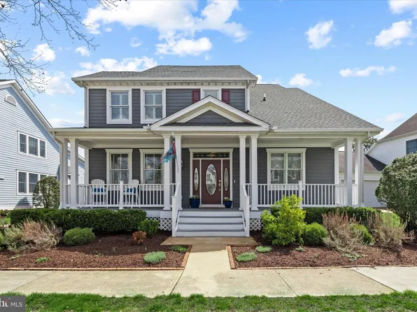 27 Sycamore St, Ocean View, DE 19970