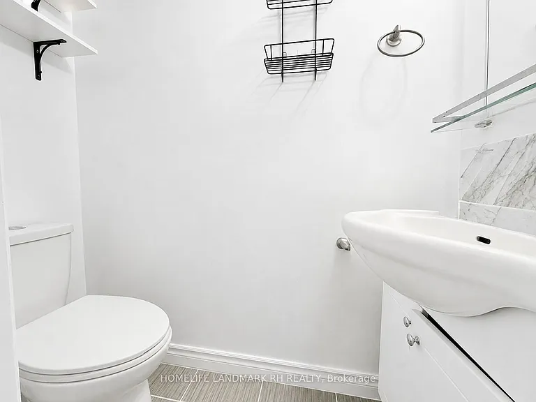 27 East Dr #1 — Photo 19