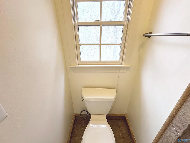 1319 Chesterfield Rd SE — Photo 24
