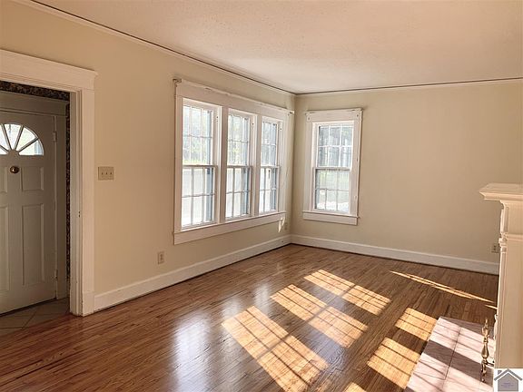 2nd image of 622 Woodland Dr