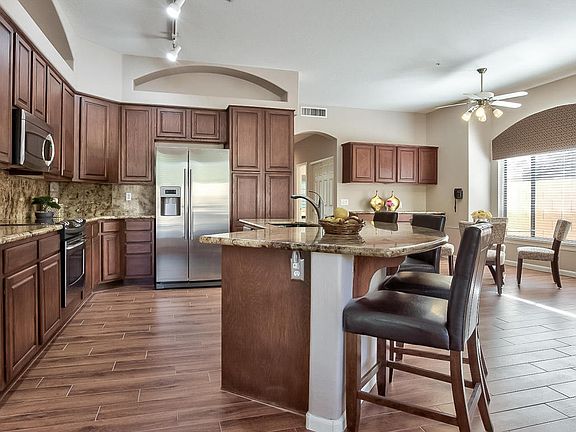 5th image of 12356 E Poinsettia Dr
