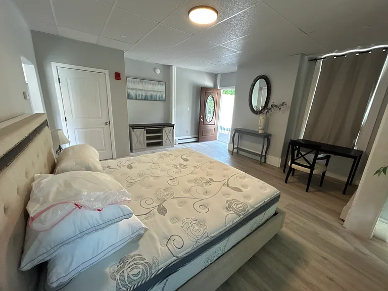 14 Northampton St #1F1 — Photo 3