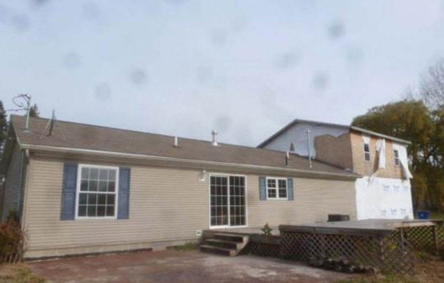 2nd image of 2838 E Shaffer Rd