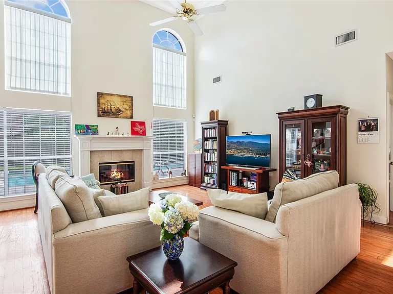 14115 Heatherhill Pl — Photo 10