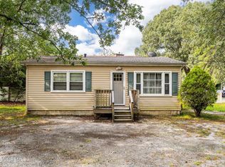 1215 Cypress Pl, Forked River, NJ 08731
